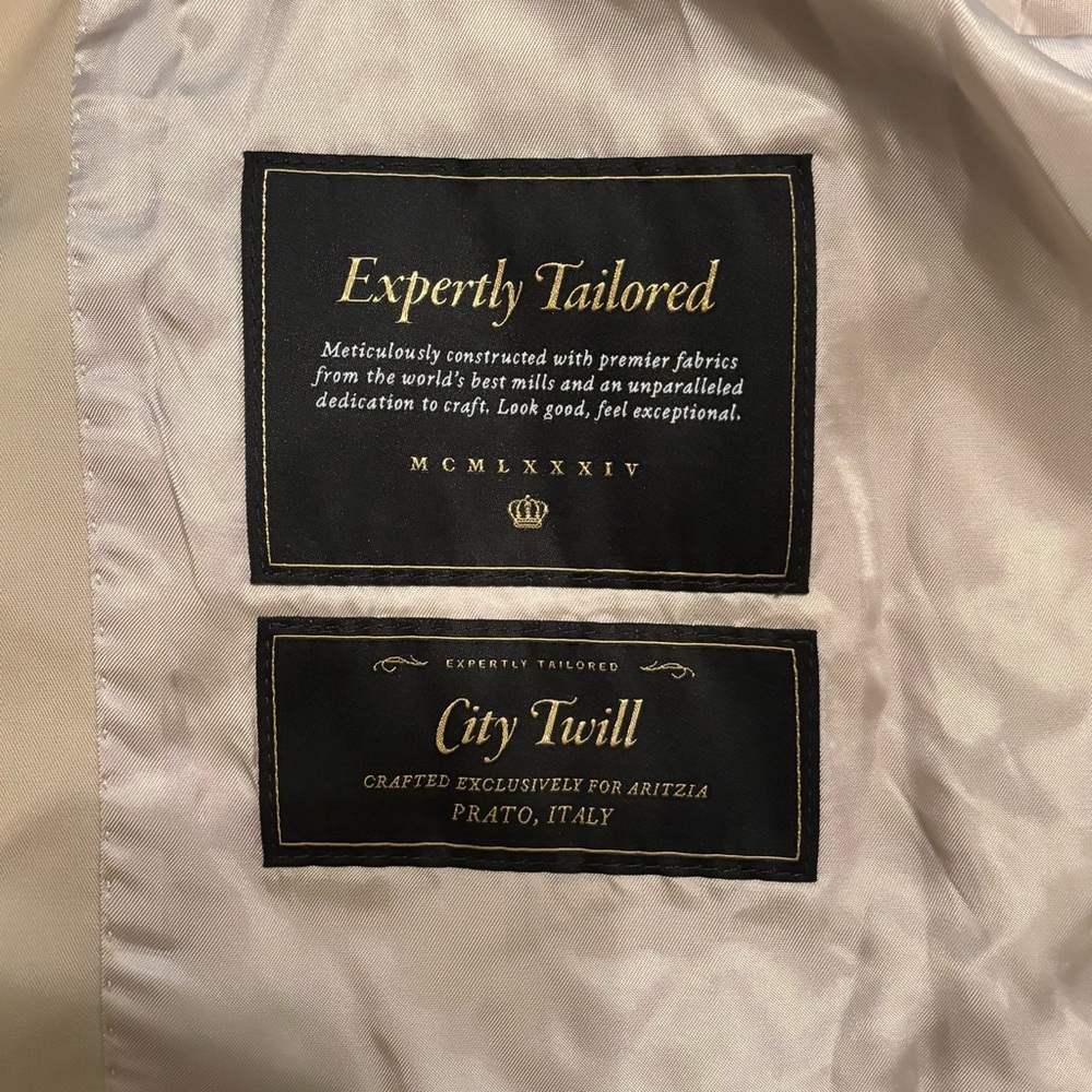 NWT Aritzia The Esquire Cropped Trench Coat - City Twill Marcona Beige Size XS - Picture 11 of 16